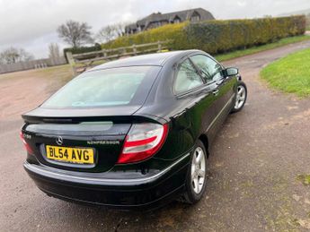 MERCEDES-BENZ C CLASS 1.8 C180 Kompressor SE