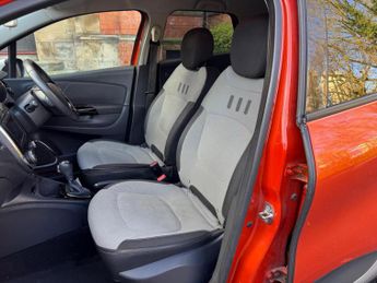 RENAULT CAPTUR 1.2 TCe Dynamique S MediaNav EDC Euro 5 5dr