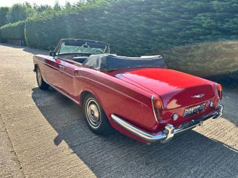 ROLLS-ROYCE CORNICHE 6.8