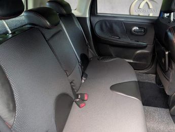 NISSAN NOTE 1.6 16V Tekna Auto Euro 4 5dr