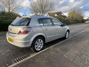 VAUXHALL ASTRA 1.8 i 16v Design