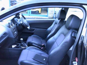 FORD FIESTA 1.6 Zetec S