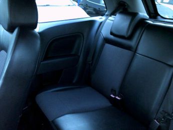 FORD FIESTA 1.6 Zetec S