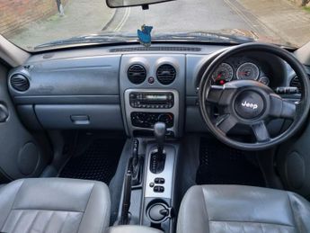 JEEP CHEROKEE 2.8 TD Sport