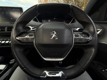 PEUGEOT 3008 2.0 BlueHDi GT