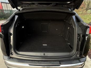 PEUGEOT 3008 2.0 BlueHDi GT