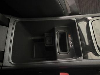 VAUXHALL INSIGNIA 2.0 Turbo D BlueInjection SRi Nav Sports Tourer Euro 6 (s/s) 5dr