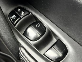 NISSAN X-TRAIL 1.6 dCi n-tec SUV 5dr Diesel XTRON Euro 6 (7 Seats)