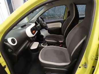 RENAULT TWINGO 1.0 SCe Play Euro 6 5dr