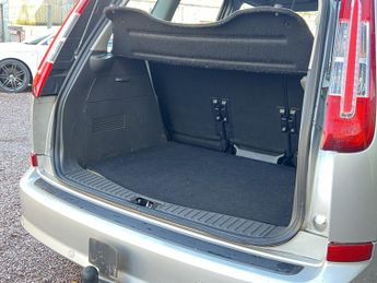 FORD C-MAX 2.0 Titanium