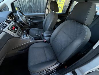 FORD C-MAX 2.0 Titanium