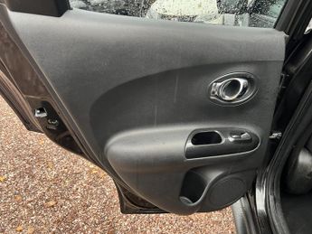 NISSAN JUKE 1.6 Tekna