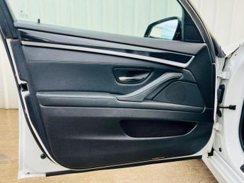 BMW 5 SERIES 2.0 520d SE Steptronic Euro 5 4dr