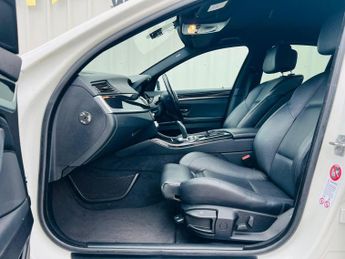 BMW 5 SERIES 2.0 520d SE Steptronic Euro 5 4dr