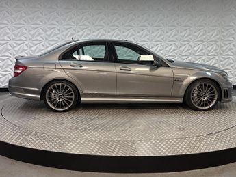MERCEDES-BENZ C CLASS 6.3 C63 V8 AMG