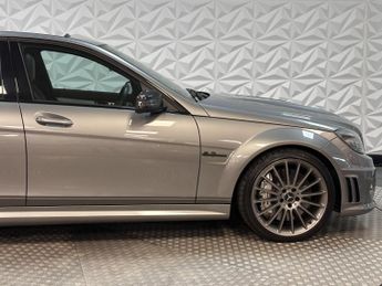 MERCEDES-BENZ C CLASS 6.3 C63 V8 AMG