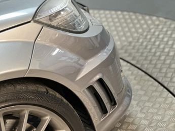 MERCEDES-BENZ C CLASS 6.3 C63 V8 AMG