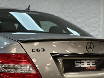 MERCEDES-BENZ C CLASS 6.3 C63 V8 AMG