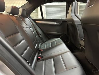 MERCEDES-BENZ C CLASS 6.3 C63 V8 AMG