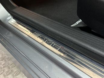 MERCEDES-BENZ C CLASS 6.3 C63 V8 AMG