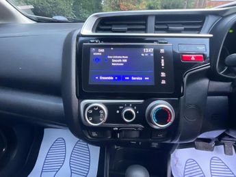 HONDA JAZZ 1.3 i-VTEC SE CVT Euro 6 (s/s) 5dr