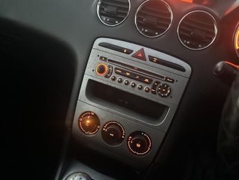 PEUGEOT 308 1.6 HDi S