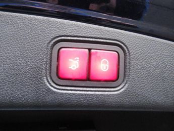 MERCEDES-BENZ E CLASS 2.0 E220d AMG Line (Premium) G-Tronic+ Euro 6 (s/s) 2dr