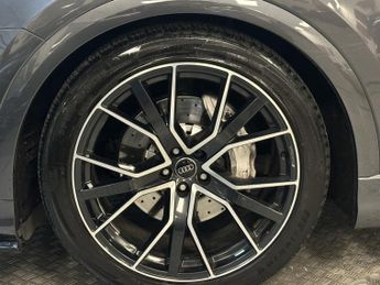 AUDI Q8 3.0 TDI V6 50 Vorsprung