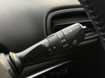 TOYOTA PRIUS 1.8 Hybrid Automatic Euro6 5dr (s/s)