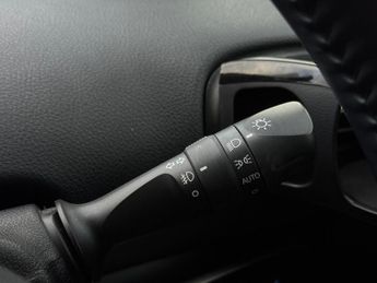 TOYOTA PRIUS 1.8 Hybrid Automatic Euro 6 5dr (s/s)