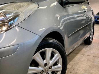 TOYOTA YARIS 1.33 Dual VVT-i TR MultiMode Euro 4 (s/s) 5dr