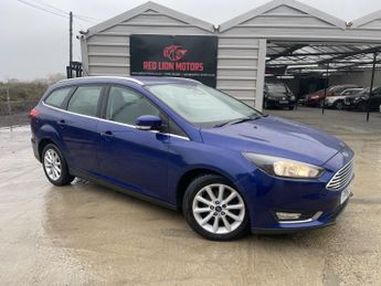 FORD FOCUS 1.6 Titanium