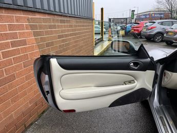 JAGUAR XK8 4.2