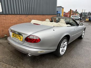 JAGUAR XK8 4.2