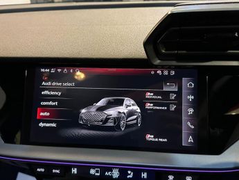 AUDI RS3 2.5 TFSI Carbon Vorsprung