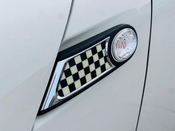 MINI HATCH 2.0 Cooper D Auto Euro 5 3dr