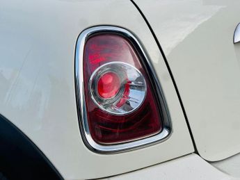 MINI HATCH 2.0 Cooper D Auto Euro 5 3dr