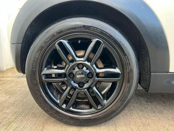 MINI HATCH 2.0 Cooper D Auto Euro 5 3dr