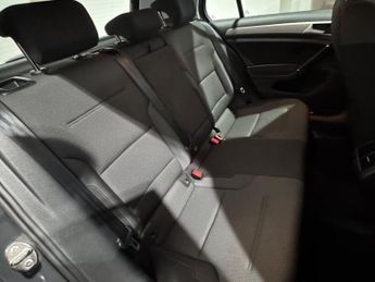 VOLKSWAGEN GOLF 1.6 TDI BlueMotion Tech Match Edition DSG Euro 6 (s/s) 5dr