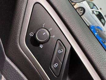 VOLKSWAGEN GOLF 1.6 TDI BlueMotion Tech Match Edition DSG Euro 6 (s/s) 5dr