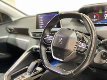 PEUGEOT 3008 2.0 BlueHDi Allure