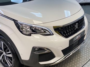 PEUGEOT 3008 2.0 BlueHDi Allure