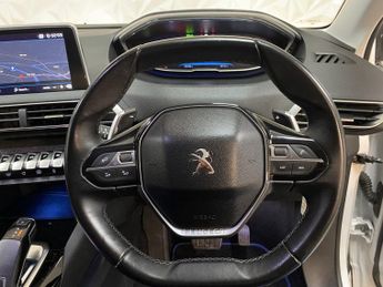 PEUGEOT 3008 2.0 BlueHDi Allure