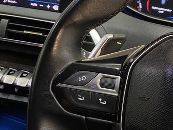 PEUGEOT 3008 2.0 BlueHDi Allure