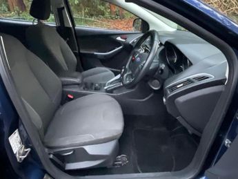 FORD FOCUS 1.6 Titanium Powershift Euro 5 5dr