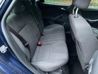 FORD FOCUS 1.6 Titanium Powershift Euro 5 5dr