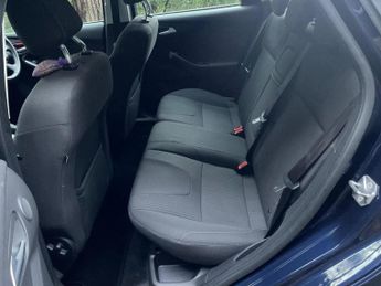FORD FOCUS 1.6 Titanium Powershift Euro 5 5dr