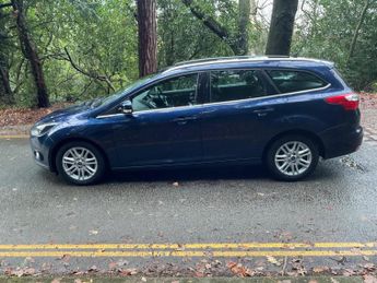 FORD FOCUS 1.6 Titanium Powershift Euro 5 5dr