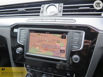 VOLKSWAGEN PASSAT 2.0 TDI BlueMotion Tech R-Line Full Dealer History