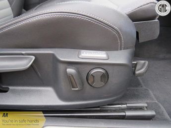 VOLKSWAGEN PASSAT 2.0 TDI BlueMotion Tech R-Line Full Dealer History